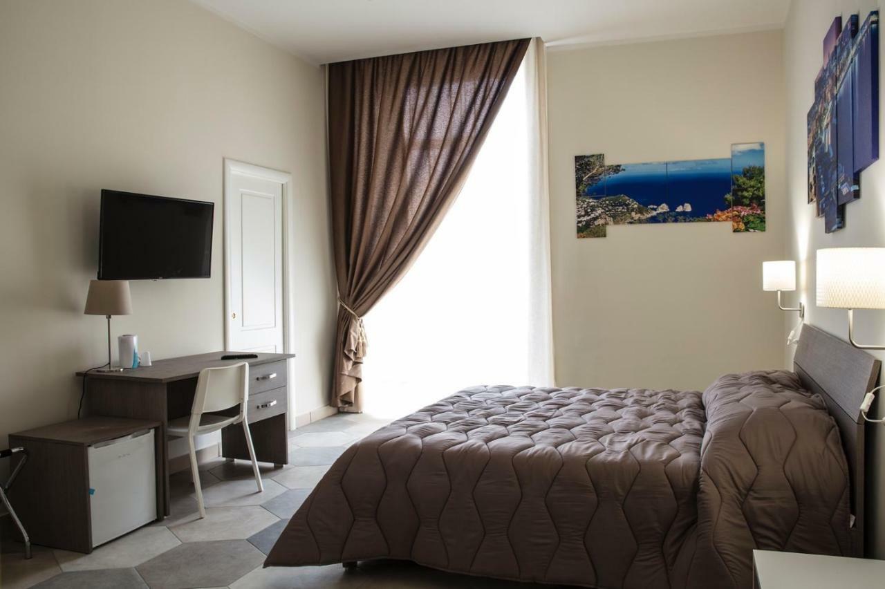 B&B La Dimora Del Conte Napoli Bagian luar foto