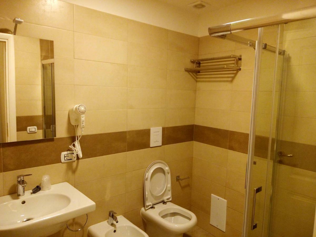 B&B La Dimora Del Conte Napoli Bagian luar foto