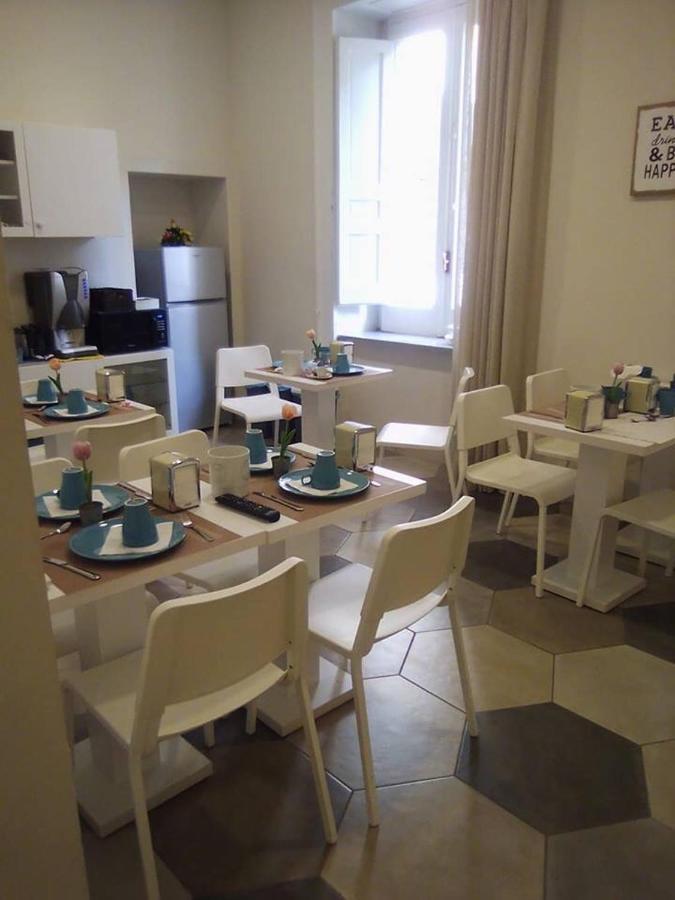 B&B La Dimora Del Conte Napoli Bagian luar foto